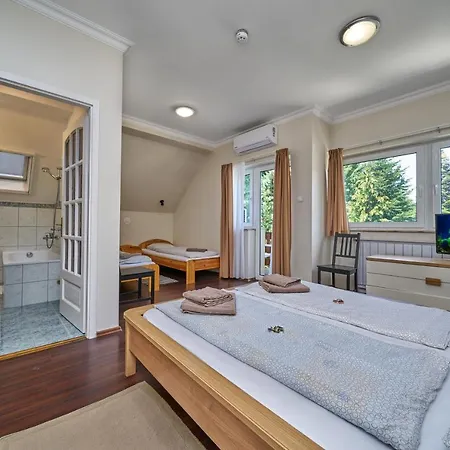 Harmonia Panzio Guest house