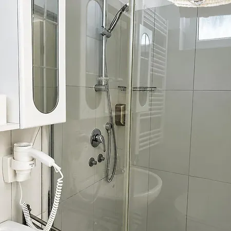 Retro Harmonia 4* فيشيغراد